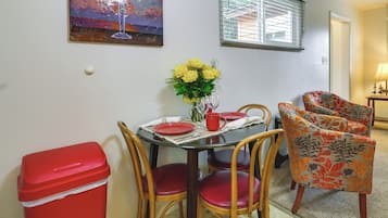 Cottage (1 Bedroom) | Interior