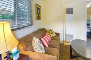 Cottage (1 Bedroom) | Interior