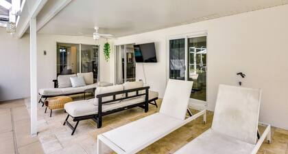 Lanai & Fire Pit: Peaceful Palm Coast Home!