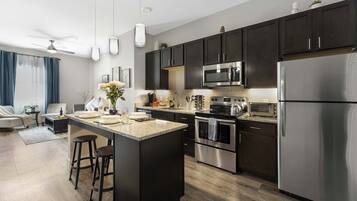 Apartment (1 Bedroom) | Interior