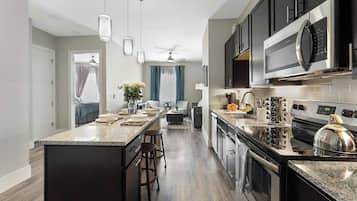 Apartment (1 Bedroom) | Interior