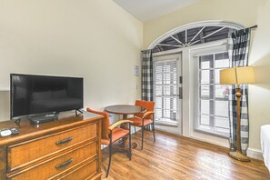 アパートメント (0 Bedroom) | 施設の正面