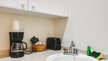 Apartment (0 Bedroom) | Interior