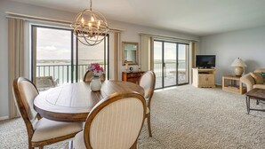 อพาร์ทเมนท์ (2 Bedrooms) | ภายใน