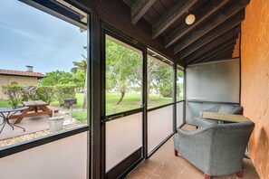 Apartment (0 Bedroom) | Interior - Naples Studio Retreat w/ Resort Pool! (Naples)