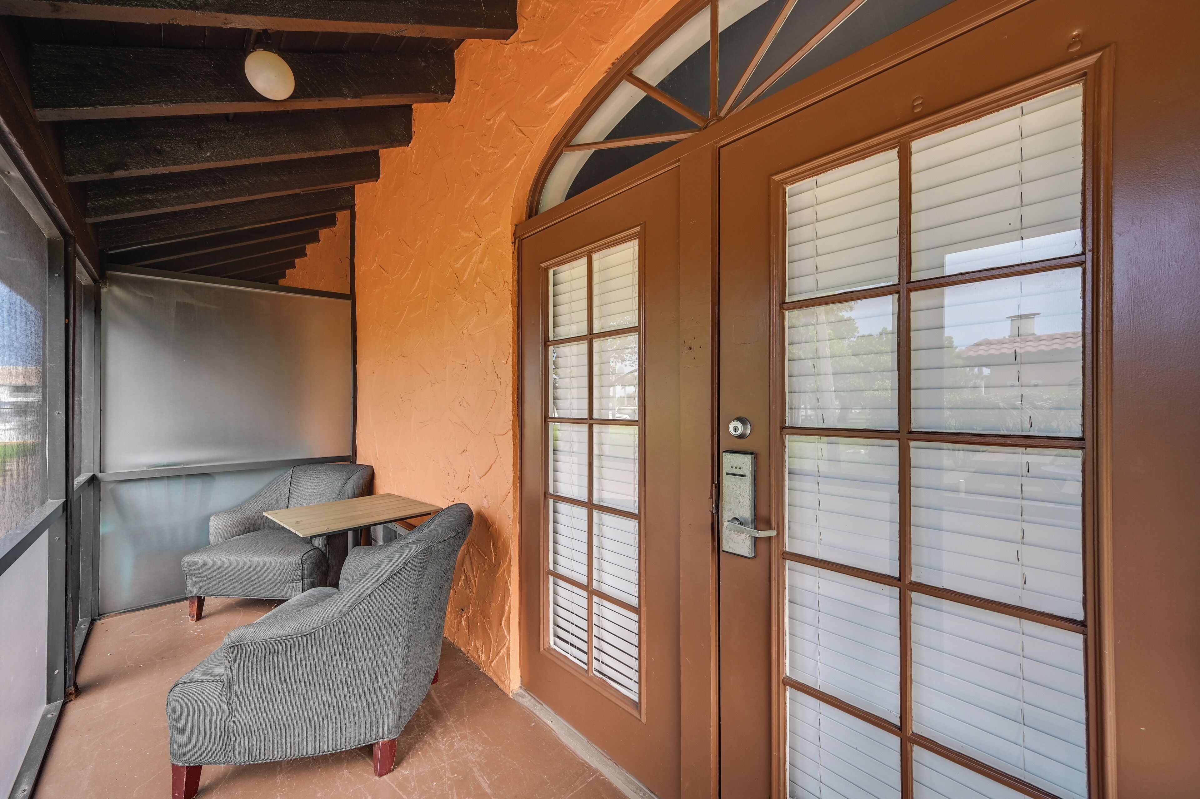 شقة (0 Bedroom) | المنشأة من الداخل