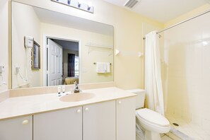 Interior - Resort Studio w/ Community Pool in Naples! (Naples)