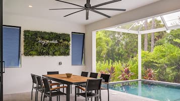 Casa (3 Bedrooms) | Restaurantes