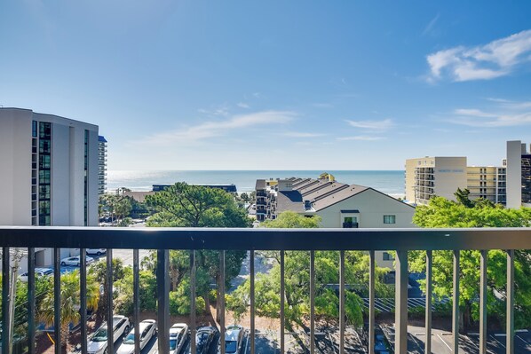 Apartment (1 Bedroom) | Interior - Myrtle Beach Condo w/ Ocean View + Pool Access! (Myrtle Beach)