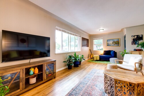 Bohemian Colorado Retreat w/ Patio & Fireplace!