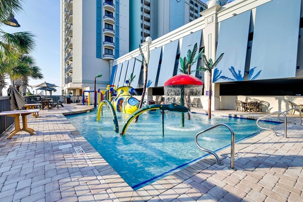 Outdoor pool - Oceanfront Myrtle Beach Condo w/ Resort Amenities! (Myrtle Beach)
