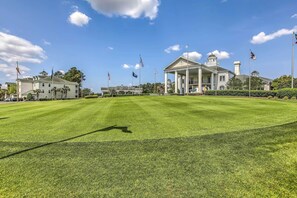 Apartment (2 Bedrooms) | Interior - ~ 6 Mi to Ocean w/ Pool & Golf: Myrtle Beach Condo (Myrtle Beach)