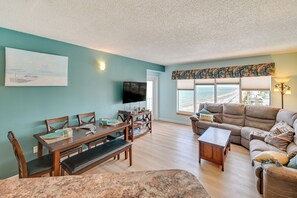 Apartment (2 Bedrooms) | Interior - Pool Access: Oceanfront Myrtle Beach Getaway! (Myrtle Beach)