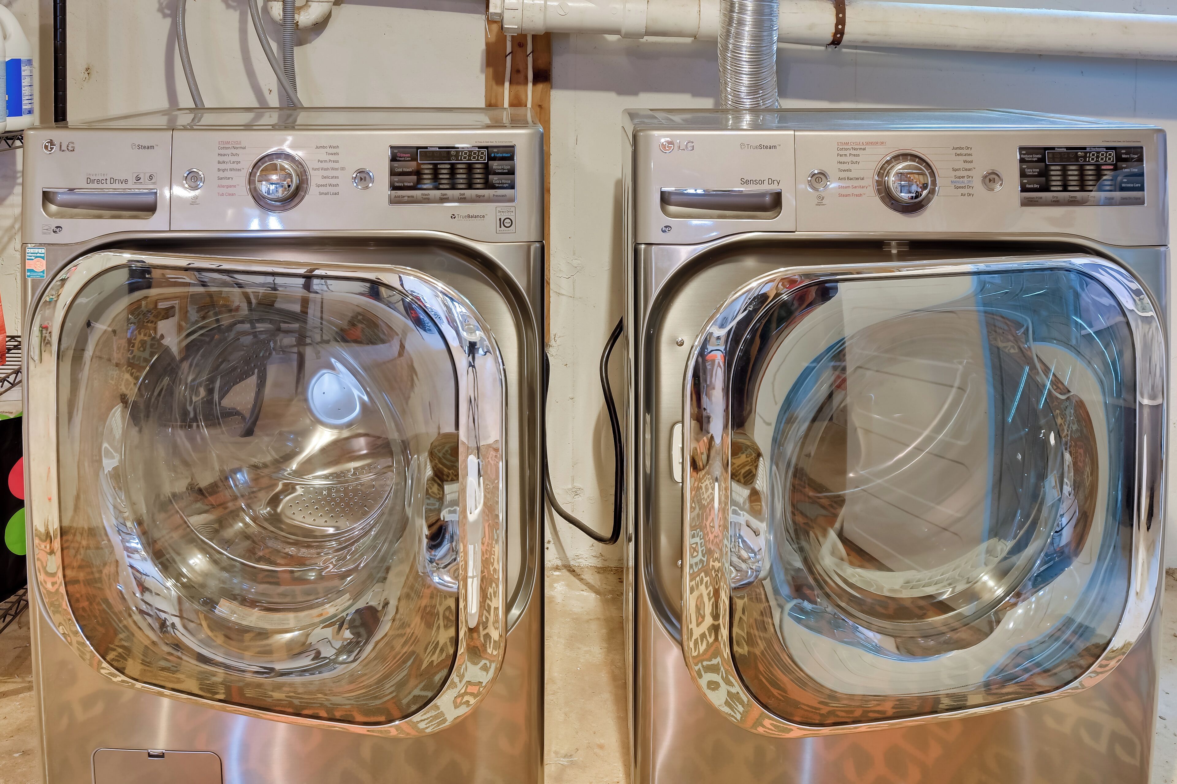 單棟房屋 (5 Bedrooms) | 內部