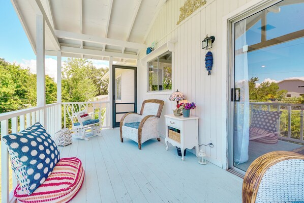 House (3 Bedrooms) | Interior - Walk to Marina: Home w/ Pool in Palmetto (Palmetto)