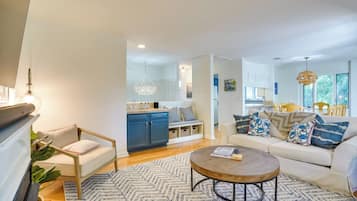 Apartment (4 Bedrooms) | Front of property