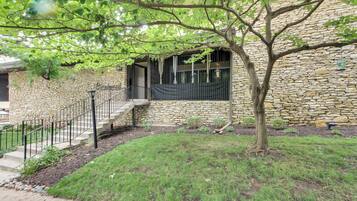 Apartment (2 Bedrooms) | Bahagian dalam