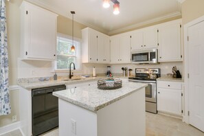 Casa (5 Bedrooms) | Cucina privata | Microonde, forno, piano cottura, lavastoviglie