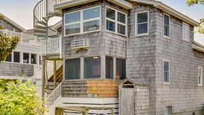 Exterior - Bethany Beach Vacation Rental w/ Rooftop Patio! (Bethany Beach)