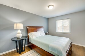 Interior - Modern Sacramento Gem ~ 4 Mi to Downtown! (Sacramento)