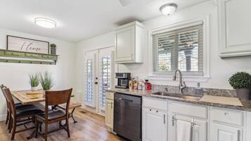 Nhà (4 Bedrooms) | Nội thất