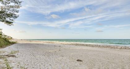 Longboat Key Vacation Rental: Direct Beach Access!