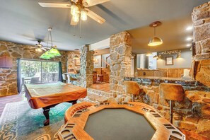 บ้านพัก (4 Bedrooms) | ภายใน