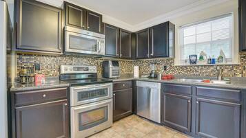 Rumah (4 Bedrooms) | Interior