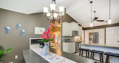 Stunning Seminole Vacation Rental w/ Private Pool!