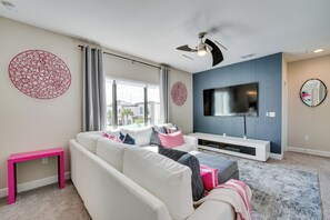 Villa (5 Bedrooms) | Interior - Upscale Davenport Home w/ Pool: 8 Mi to Disney! (Davenport)