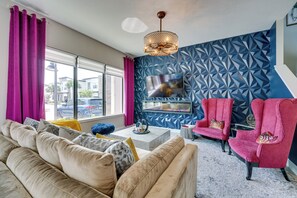 Villa (5 Bedrooms) | Interior - Upscale Davenport Home w/ Pool: 8 Mi to Disney! (Davenport)