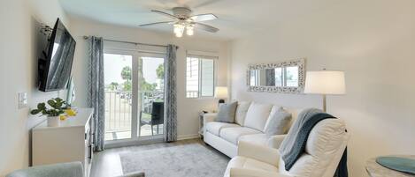 Apartment (2 Bedrooms) | Front of property