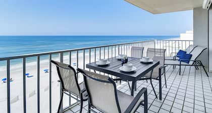 Beachfront Condo in Gulf Shores w/ Pool Access!