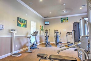 House (4 Bedrooms) | Interior - 12 Mi to Disney: Family Home in Davenport (Davenport)