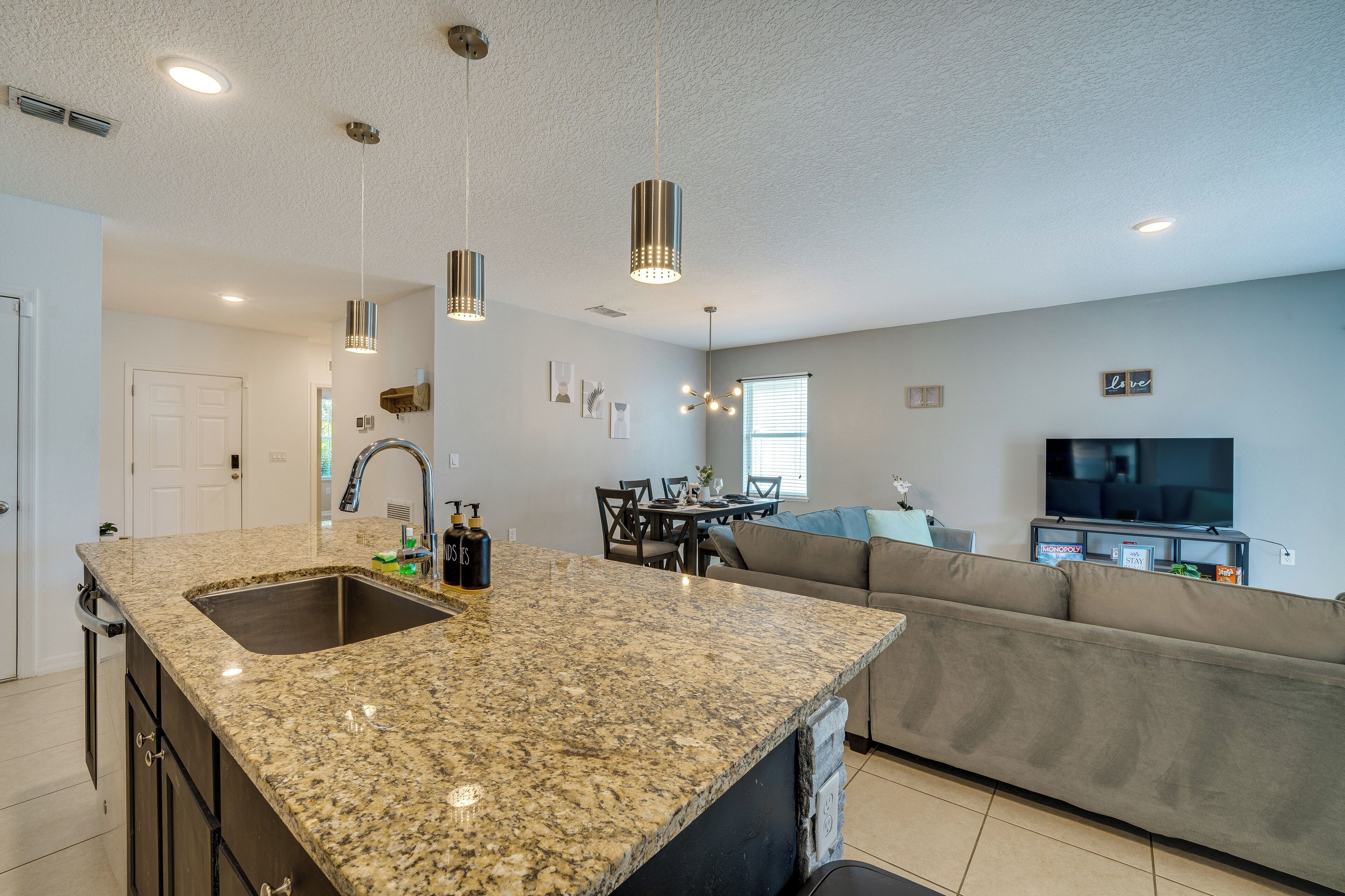 Nhà (3 Bedrooms) | Nội thất