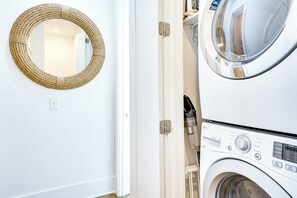 Căn hộ (2 Bedrooms) | Nội thất