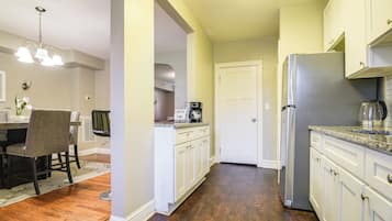 Apartment (3 Bedrooms) | Interior