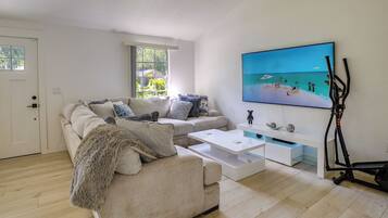 Casa (3 Bedrooms) | Parte interna