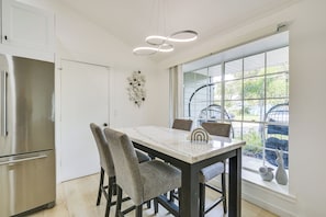 House (3 Bedrooms) | Interior - Palm Harbor Paradise w/ Community Pool! (Palm Harbor)