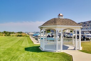 Apartment (3 Bedrooms) | Interior - Luxury Ocean City Retreat w/ Beautiful Bay Views (Ocean City)