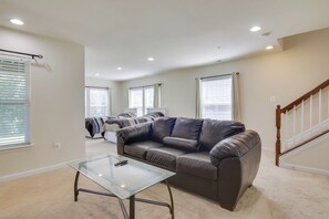 Apartment (3 Bedrooms) | Interior - Luxury Ocean City Retreat w/ Beautiful Bay Views (Ocean City)