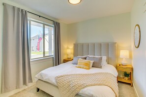 House (6 Bedrooms) | Interior