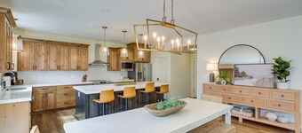 Spacious Utah Home w/ Hot Tub < 1 Mi to Bear Lake!