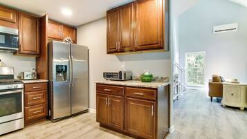 Rumah (5 Bedrooms) | Interior