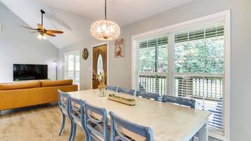 Rumah (5 Bedrooms) | Interior