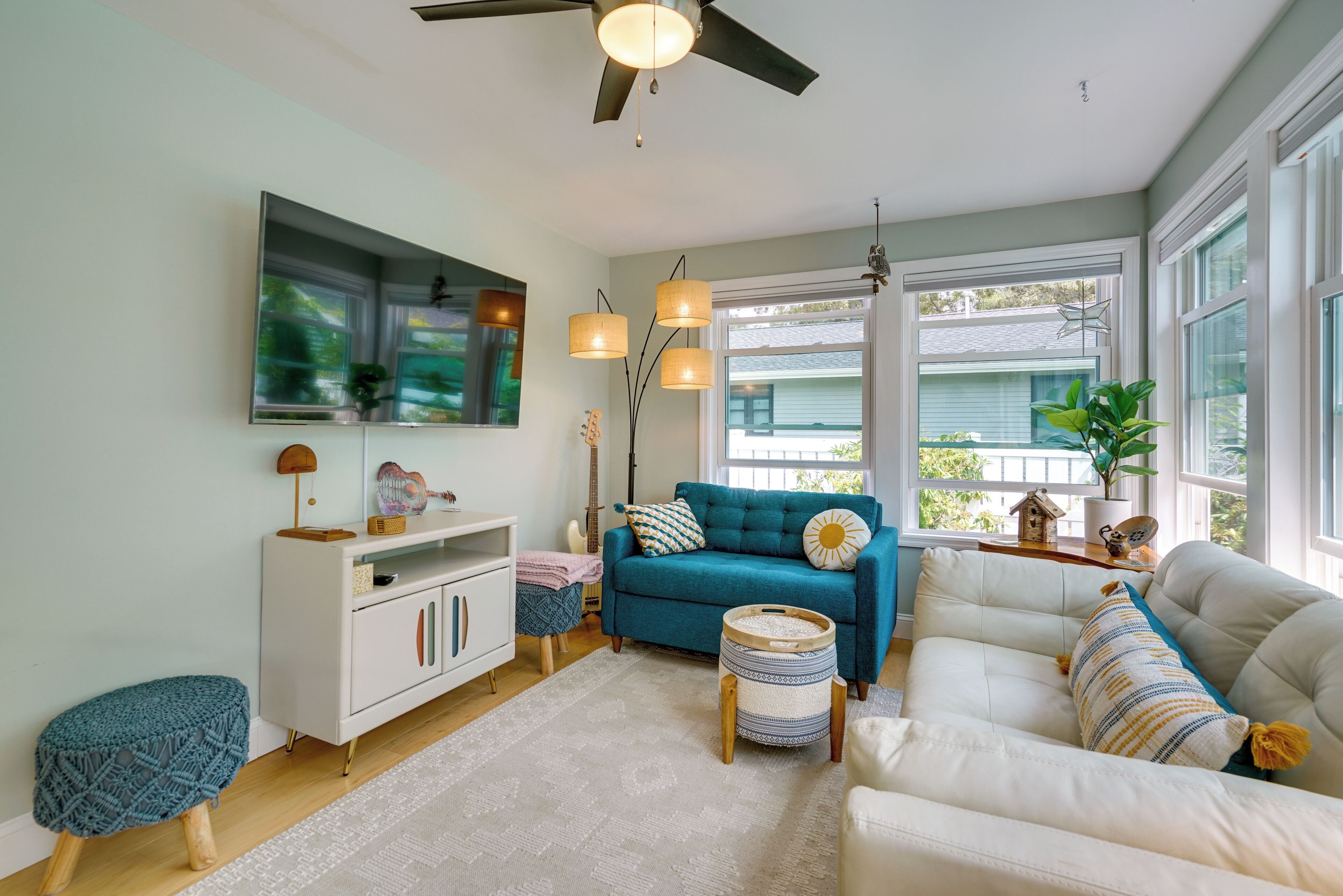 House (4 Bedrooms) | Front of property