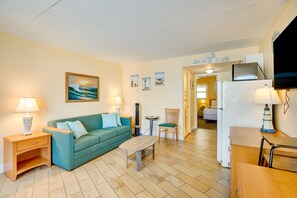 IPod dock - Beachfront Wildwood Vacation Rental w/ Pools! (Wildwood Crest)