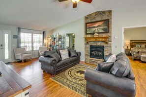 Fireplace - Lakefront Home w/ Hot Tub - 15 Mi to Dollywood! (Sevierville)