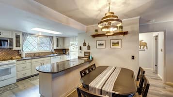 Căn hộ (2 Bedrooms) | Nội thất