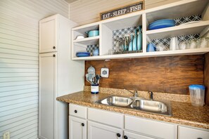 Cottage (1 Bedroom) | Interior - New Braunfels Vacation Rental on Lake Dunlap! (New Braunfels)